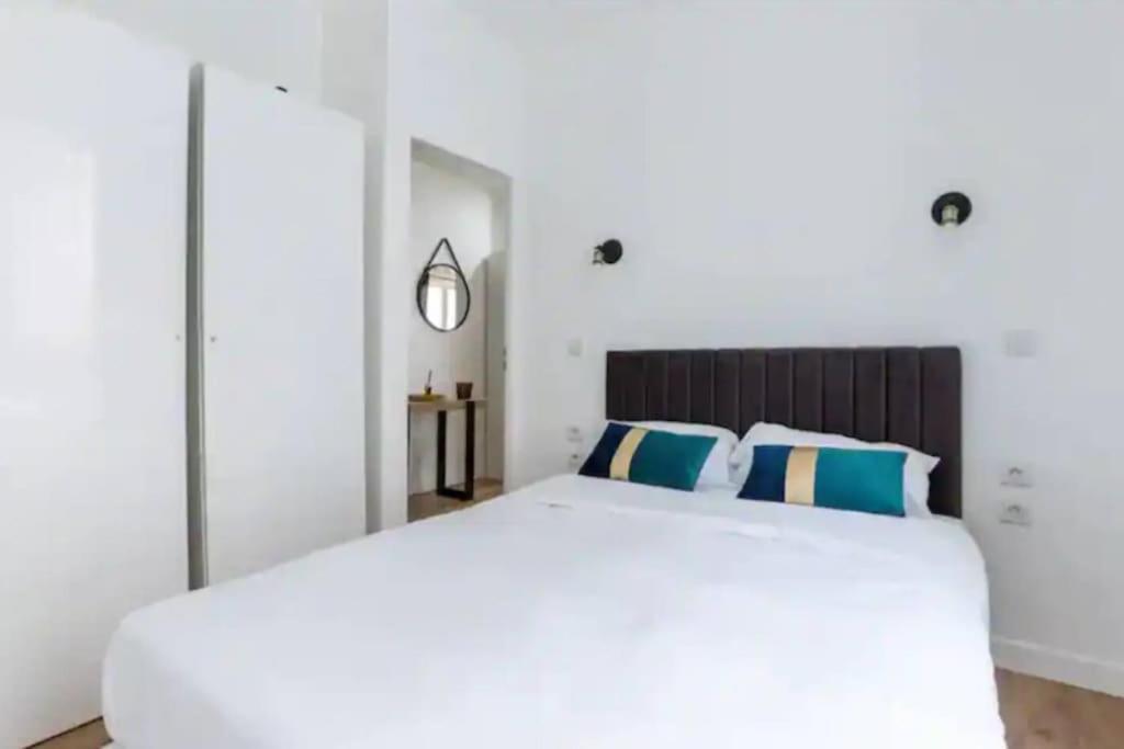 Roses Appartement Proche Sacree-Coeur/Montmarte Paris Dış mekan fotoğraf