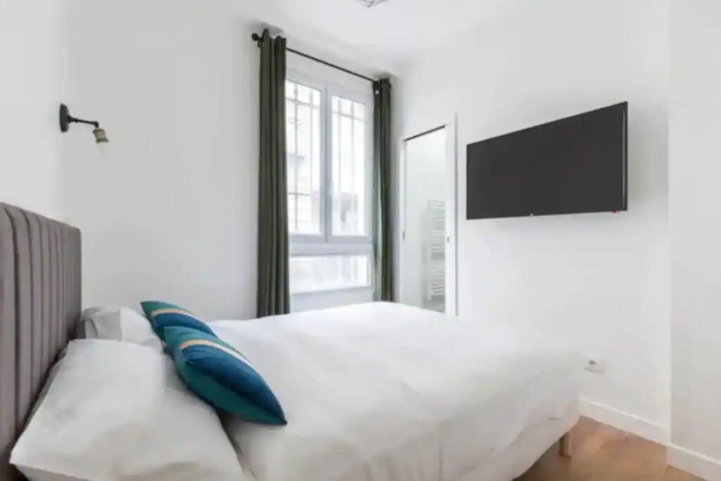 Roses Appartement Proche Sacree-Coeur/Montmarte Paris Dış mekan fotoğraf